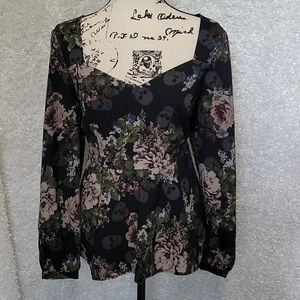 Torrid skull and flower blouse